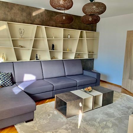 Appartement Viktory à Braşov Extérieur photo